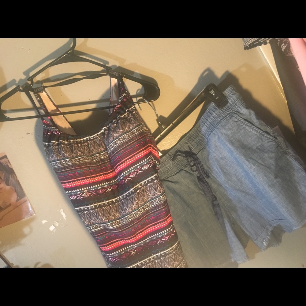 Shorts - Picture 5 of 6